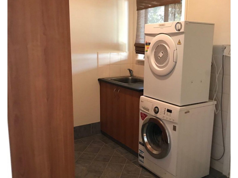 63 Farrer Street, Parkes NSW 2870