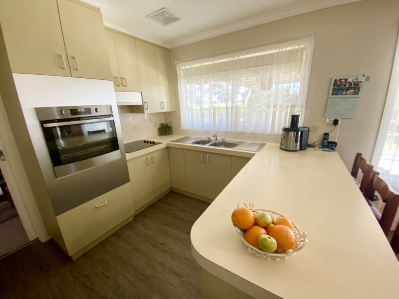 223 River Road, Forbes NSW 2871