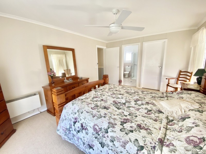 223 River Road, Forbes NSW 2871