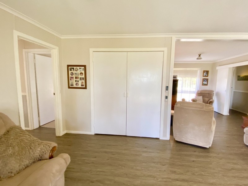 223 River Road, Forbes NSW 2871