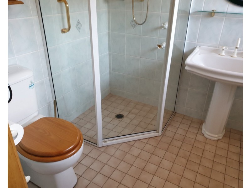 22 Mengarvie Road, Parkes NSW 2870