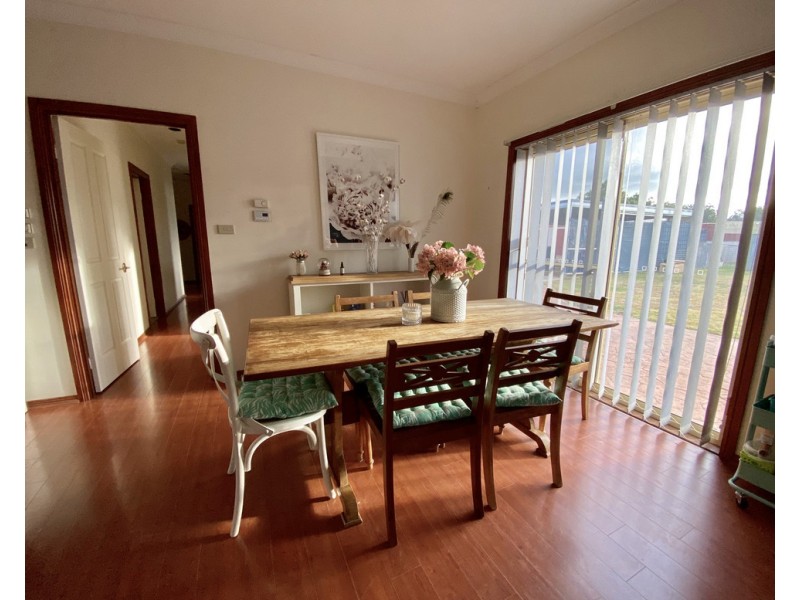 228 Nash Street, Parkes NSW 2870