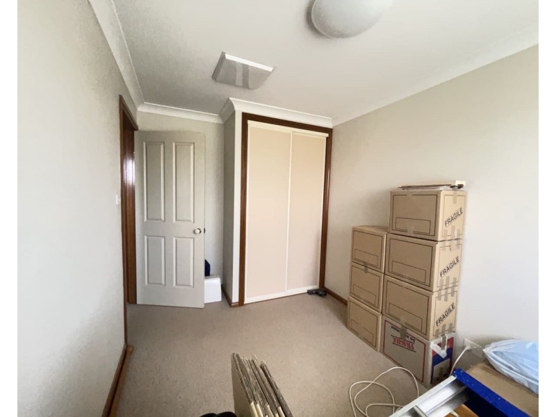 15 Flinders Street, Parkes NSW 2870