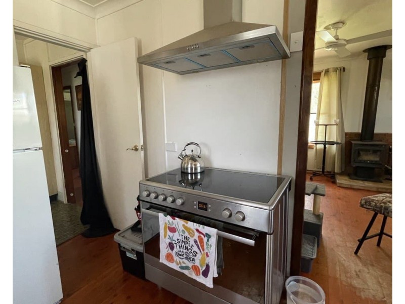 72 Lachlan Street, Bogan Gate NSW 2876