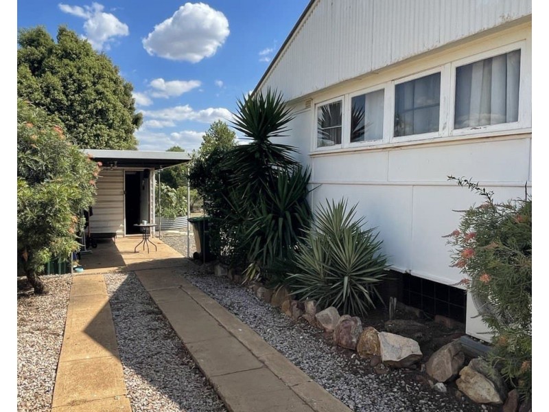 72 Lachlan Street, Bogan Gate NSW 2876