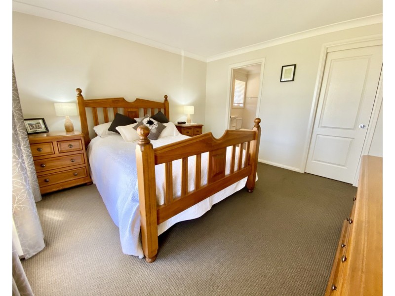 5 Dunstan Close, Forbes NSW 2871