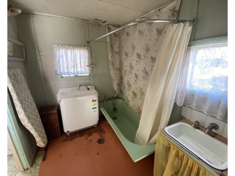 4/19 Cecile Street, Parkes NSW 2870