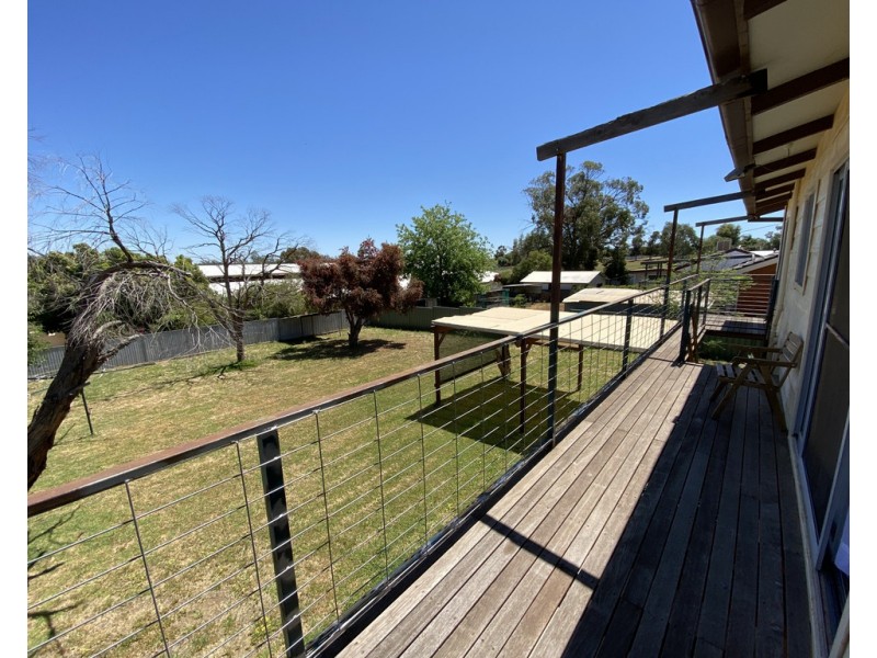 17 McGregor Street, Condobolin NSW 2877