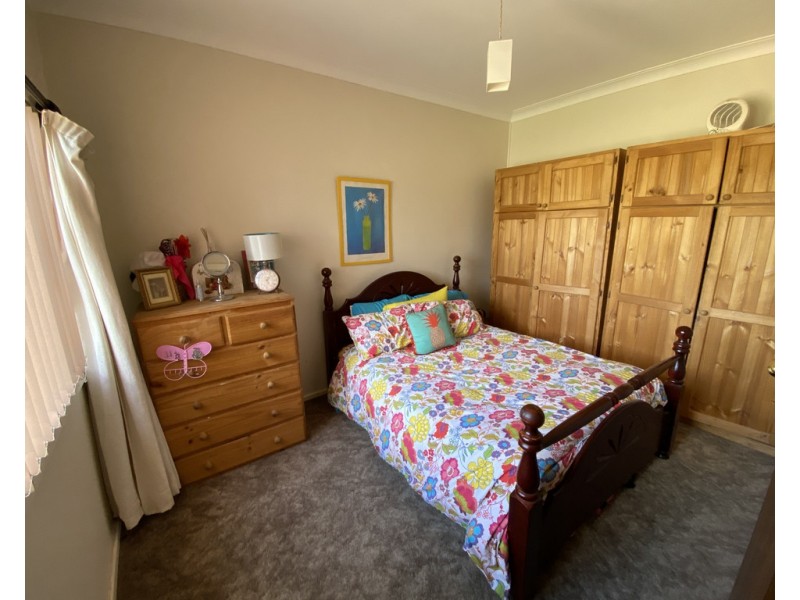 13 Crouch Street, Condobolin NSW 2877