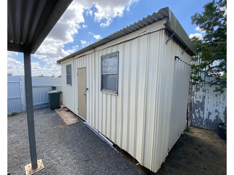 13 Crouch Street, Condobolin NSW 2877