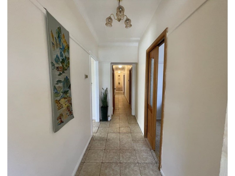 15 Gallop Avenue, Parkes NSW 2870