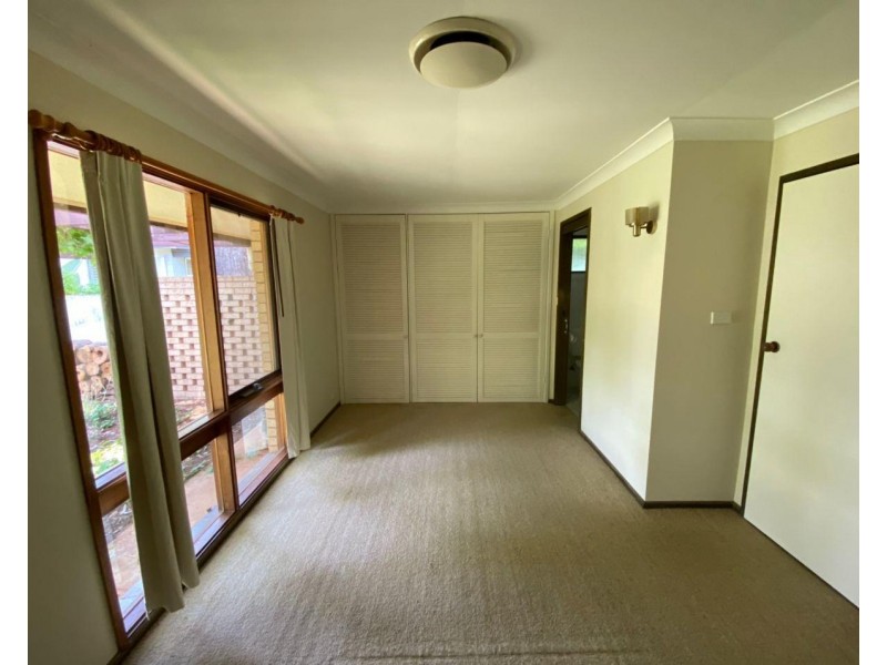 5 Graf Street, Condobolin NSW 2877