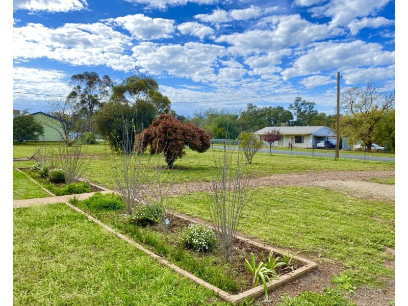 5 Rogers Street, Condobolin NSW 2877