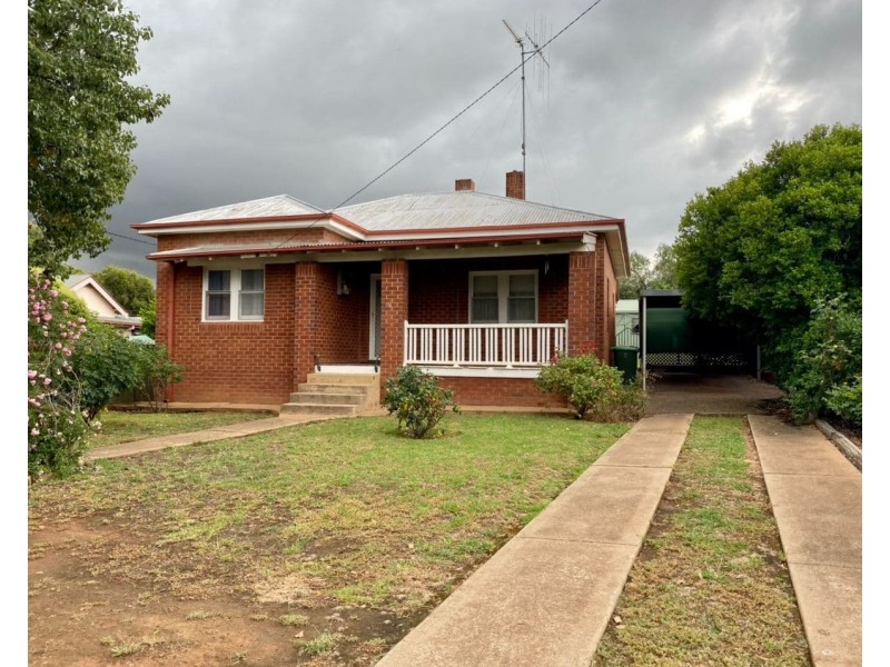 10 Coleman Road, Parkes NSW 2870