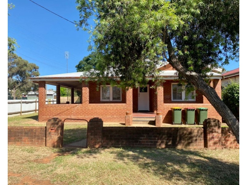 1 Sydney Street, Parkes NSW 2870