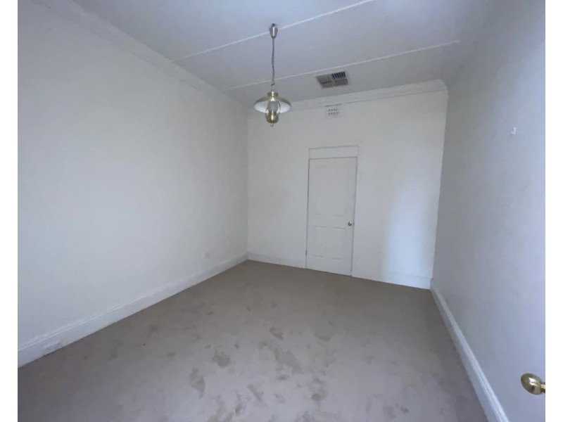 23 Gap Street, Parkes NSW 2870