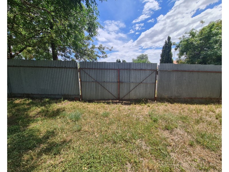 30 Coleman Road, Parkes NSW 2870