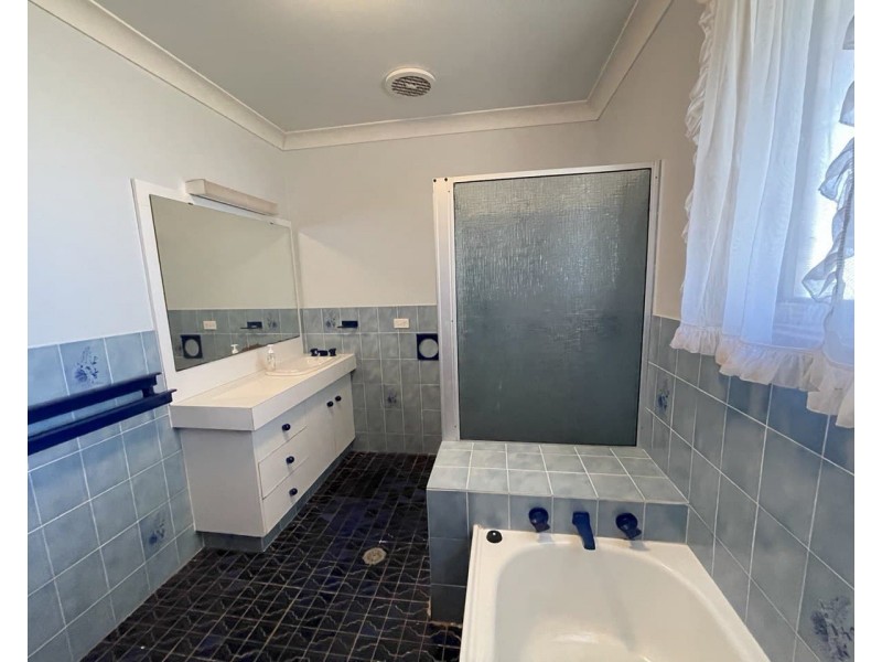 623 Cookamidgera Road, Parkes NSW 2870