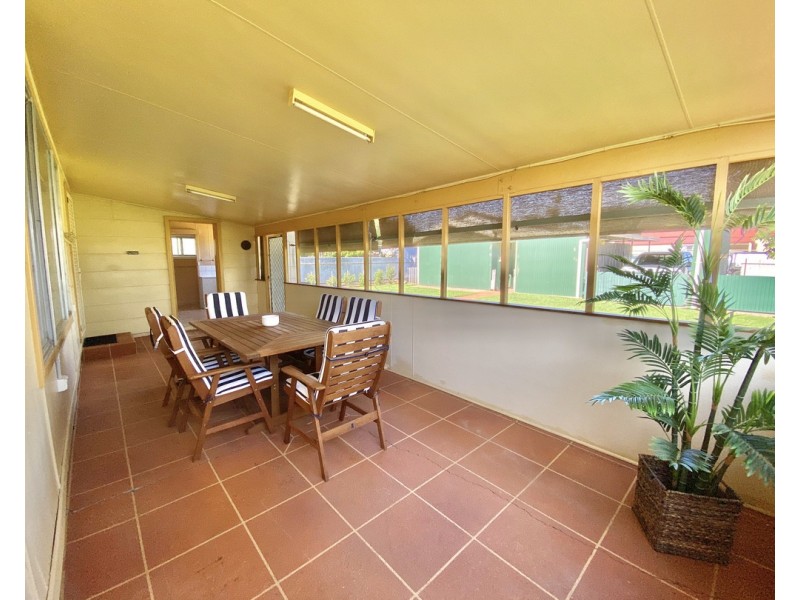 39 Flint Street, Forbes NSW 2871