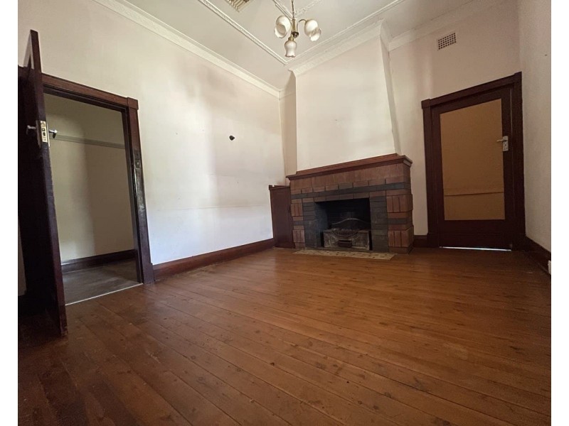 34-36 Orange Street, Parkes NSW 2870