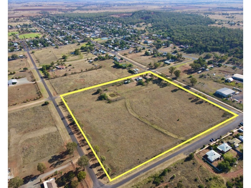 158 Derribong Street, Peak Hill NSW 2869