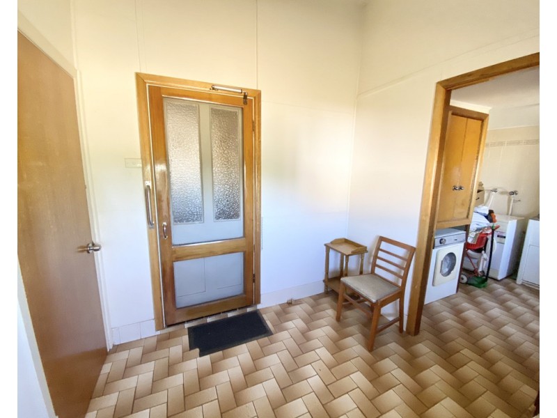 158 Derribong Street, Peak Hill NSW 2869