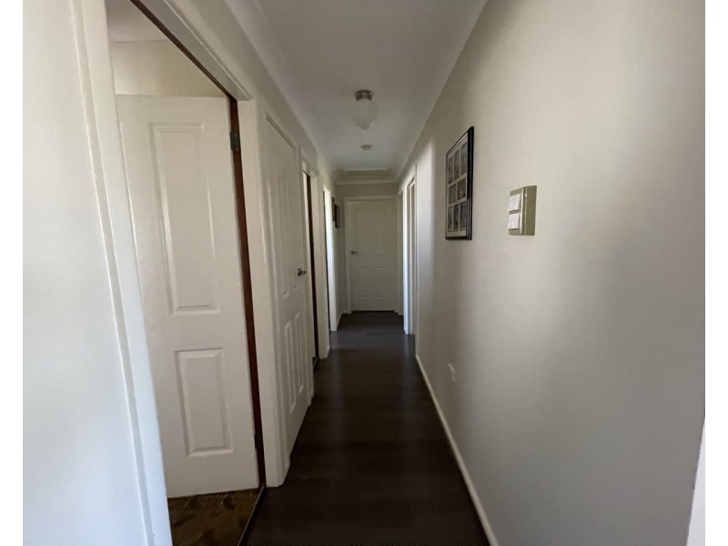 11 Hodges Street, Parkes NSW 2870