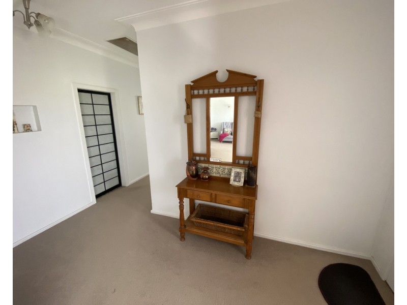 152 Bathurst Street, Condobolin NSW 2877
