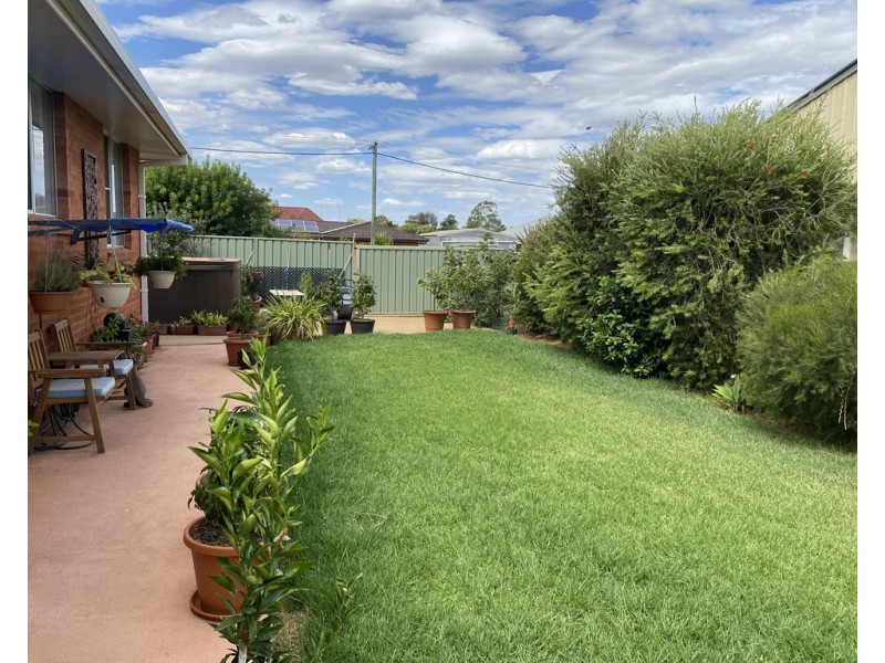 152 Bathurst Street, Condobolin NSW 2877