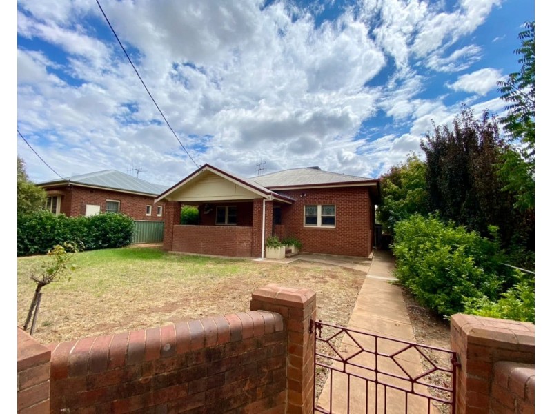46 Cecile Street, Parkes NSW 2870
