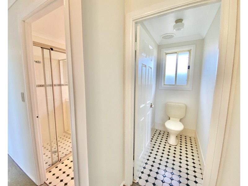 9 Mimosa Road, Parkes NSW 2870