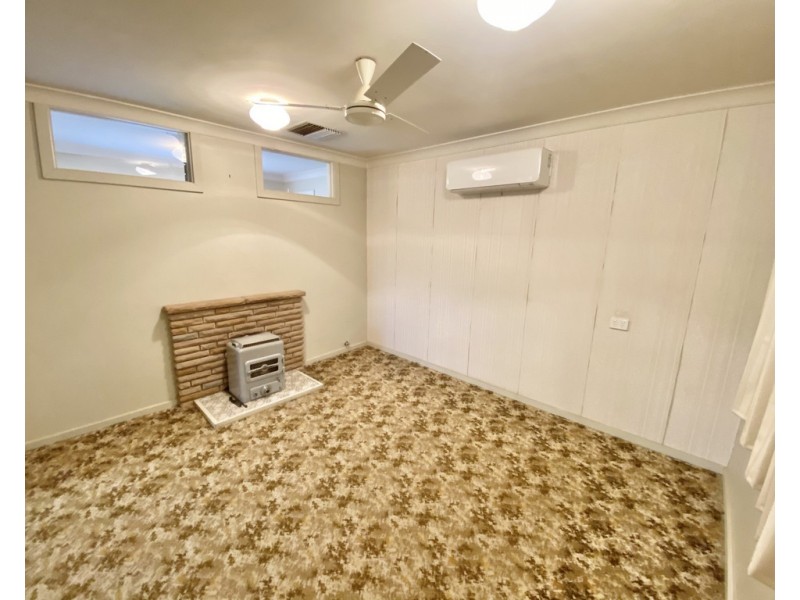 2 Honeysuckle Street, Forbes NSW 2871