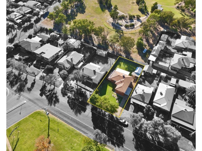 153 Currajong Street, Parkes NSW 2870