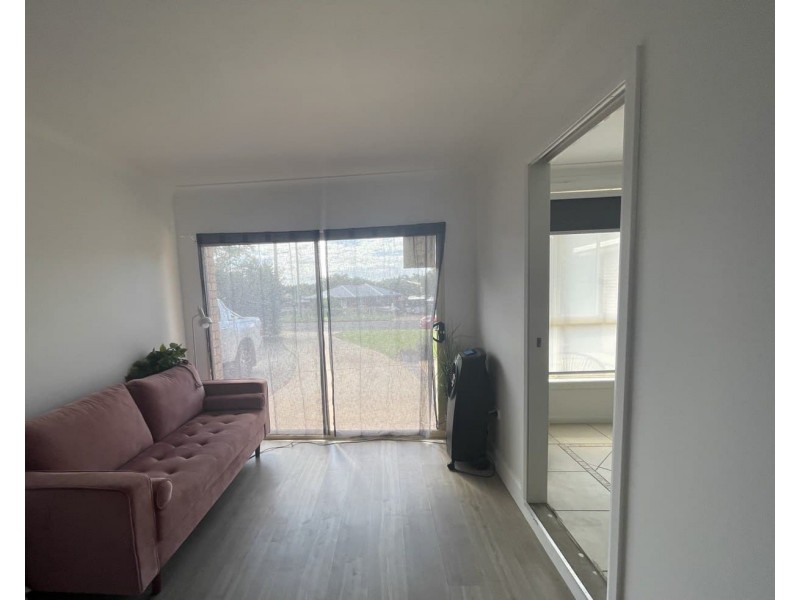 55 Medlyn Street, Parkes NSW 2870