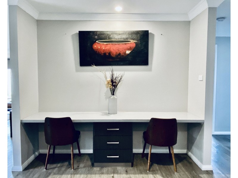 5 Prospector Ave, Parkes NSW 2870