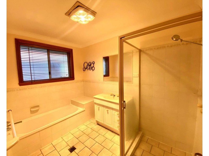 19 Ebelina Crescent, Parkes NSW 2870
