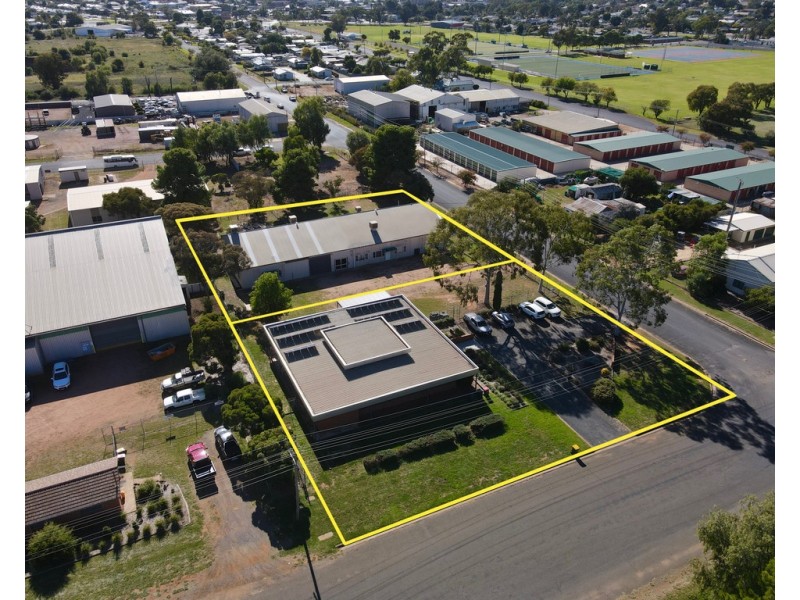 30-32 Clarke Street, Parkes NSW 2870
