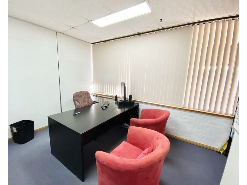 30-32 Clarke Street, Parkes NSW 2870