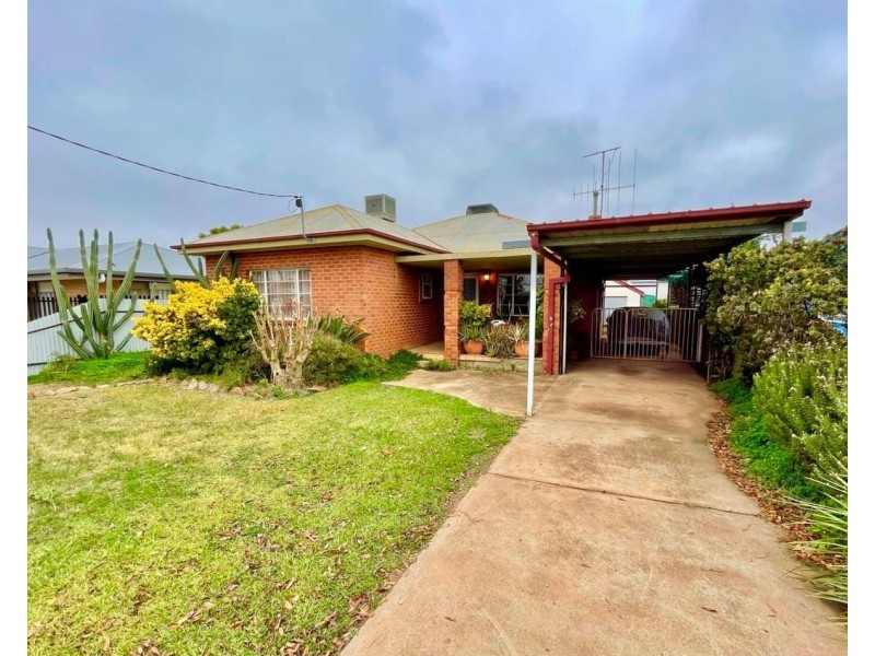 53 Cecile street, Parkes NSW 2870