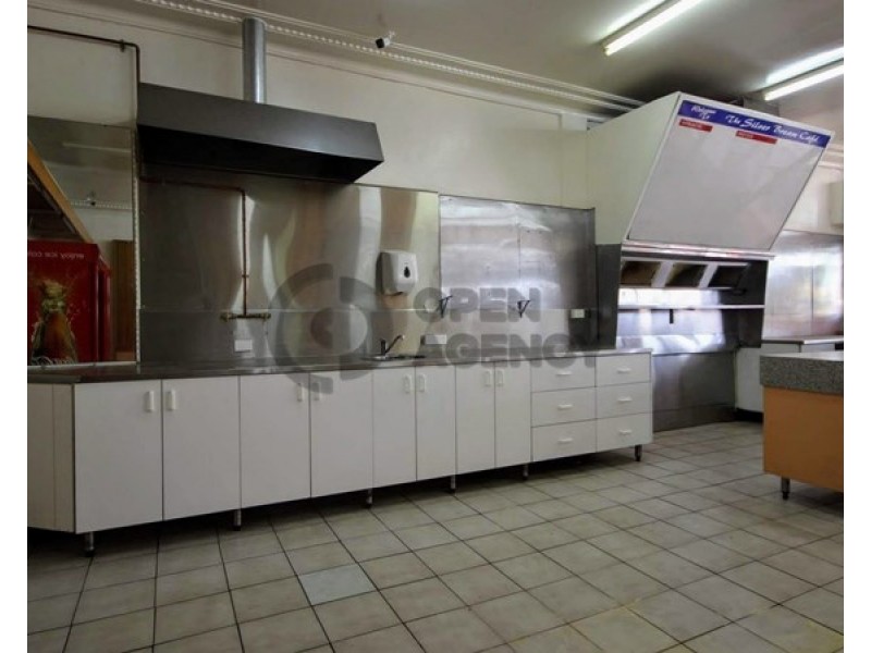 315 Clarinda St, Parkes NSW 2870