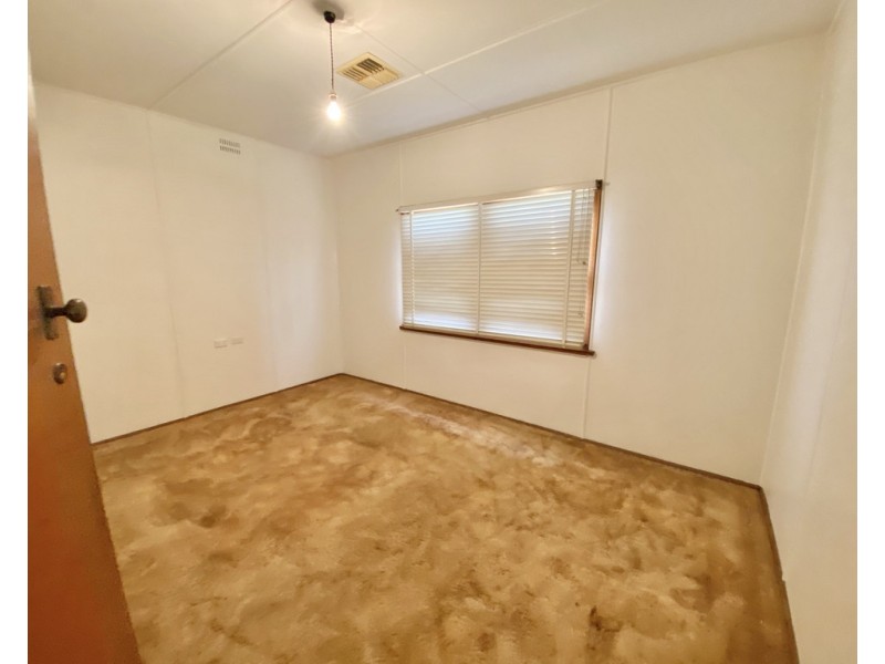17 Abbott Street, Forbes NSW 2871