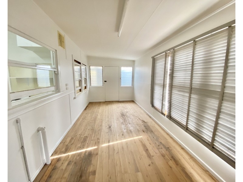 17 Abbott Street, Forbes NSW 2871