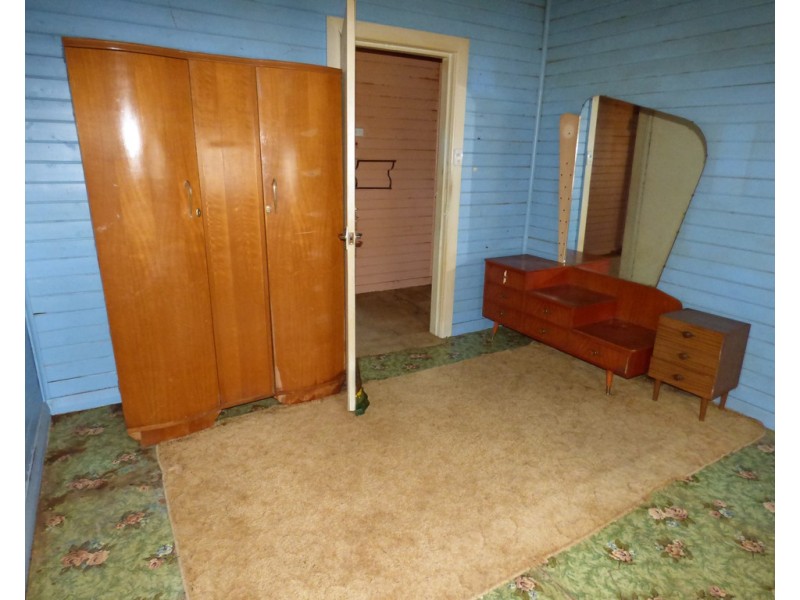 24 Pye Street, Eugowra NSW 2806