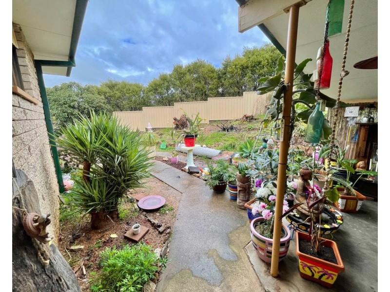 16 Glenwarrie Place, Parkes NSW 2870