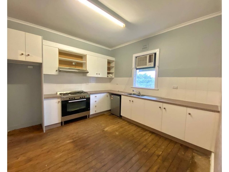 38-40 Jones Street, Parkes NSW 2870