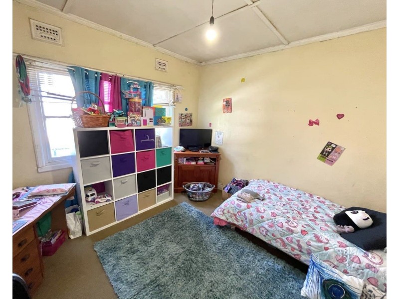 7 Park Street, Parkes NSW 2870