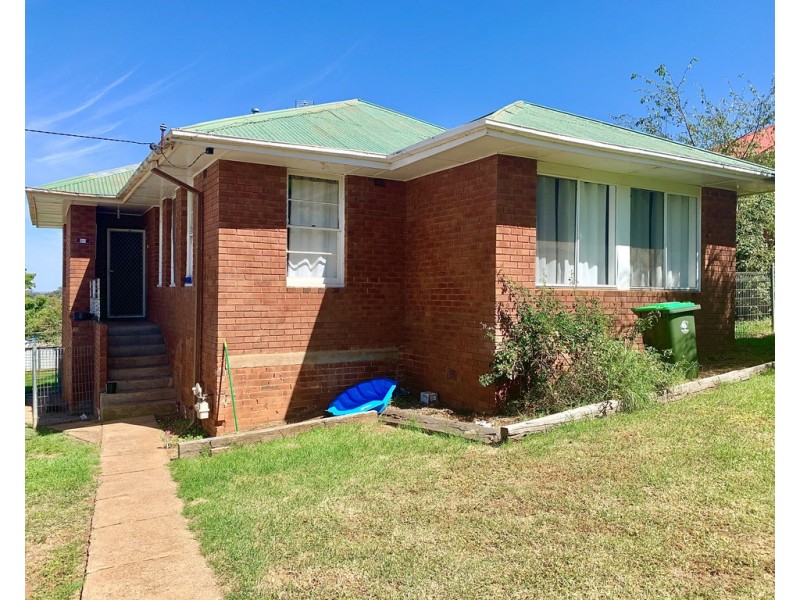 20 Alexandra Street, Parkes NSW 2870
