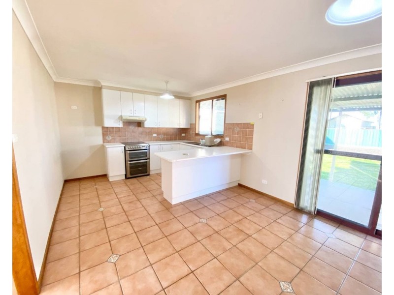 69 Medlyn Street, Parkes NSW 2870