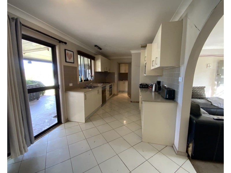 56 Parkes Road, Condobolin NSW 2877