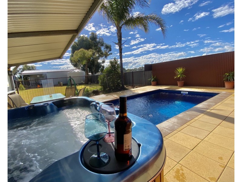 95 Sam Street, Forbes NSW 2871